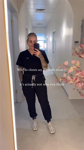 Ash Smith | BUSINESS ADVISOR on Instagram: "And why you can feel ‘pushy’ Fun fact your clients actually don’t need to think about it And you don’t need to handle their objections. This has nothing to do with money, knowledge or your skills but everything to do with the way the brain works You see the brain is wired for safety. And safety means keeping things exactly as they are. The moment a decision is introduced, the brain starts scanning for: ⚡️Why this might not work ⚡️Why this could be risk