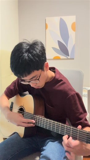 Jasper Quah on Instagram: "Carol of the Bells 🔔 (@calumgrahammusic arr.) - Learnt this in 30minutes and hit record so not the cleanest take 🫣 - #fingerstyle #percussiveguitar #carolofthebells #christmassongs #acousticguitarist"