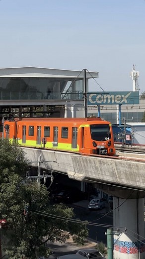 Explorando el Metro de Ciudad de Mexico y Tren Ligero: Estacion Lomas Estrella