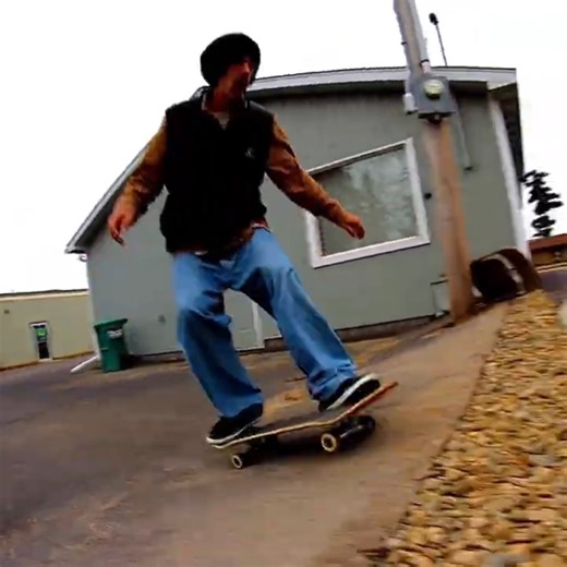 TALK OF THE TOWN #skateboarding #skating #skate #skateboard #trending #viral #shorts #shortvideo