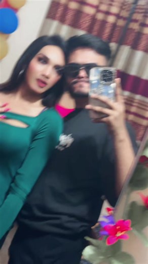 ভাই কেমেরা সরে গেছিলো কেউ আবার উল্টো পাল্টা ভাইবেন না😒😢