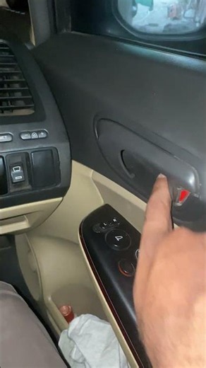 How to open or close Civic car door #shorts #civic