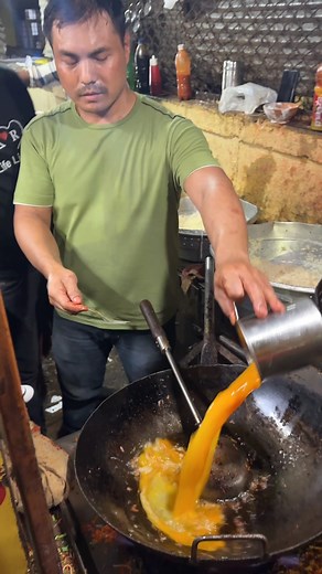 1.1M views · 24K reactions | Anda Chicken Chilli Rice Making | Foodie insaan | Facebook