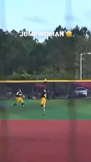 INDIA WELLS IS RIDICULOUS 🤯🤯🤯 #ncaasoftball #sctop10 x 🎥 SWAC Digital Network / @gsutigers_sb | NCAA Softball