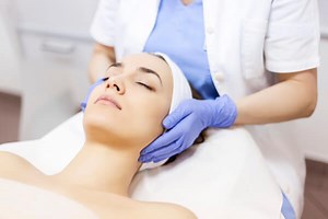 The Top Phoenix Chemical Peels | Improve Skin Quality with Phoenix Skin