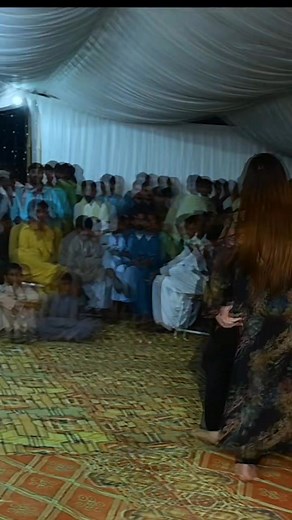 #JogiyaOfficialSong #NishaKhan #DancePerformance #HassanStudio2025 #NishaKhanDance #SaraikiSong #PunjabiSong #NewDanceVideo2025 #HassanStudio #StageDance #NishaKhanOfficial #TrendingDance #JogiyaDancePerformance #NishaKhanFans #ViralDance2025 | Hassan Studio Harnoli