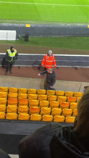 Very angry Villa fan #wolvespack🐺 #wolves #wolvesfc #wwfc