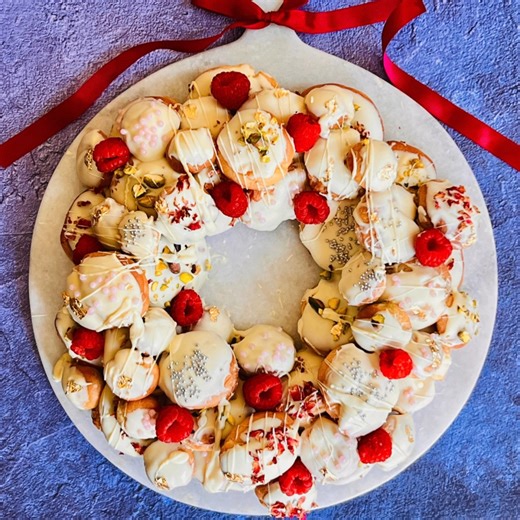 Have a stress-free Christmas with my Art of Christmas Cooking Classes on 19 & 20 November in Subiaco. I'll be joined again by the lovely Tracey of Matters of Taste as we showcase our festive failsafes, fun, frolics, fabulous shopping & a chance to win a fantastic hamper. Secure your spot now with discounts for group bookings. https://store.tenina.com/search?q=art+of+christmas&options%5Bprefix%5D=last | Cooking with Tenina | Facebook