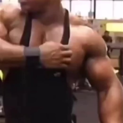 Aaron baker #culturismo #bodybuilding #aaronbaker