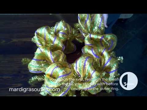 How To Make a Deco Poly Mesh Wreath