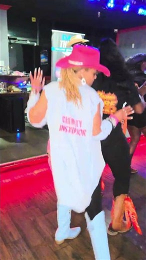 Wezi Hosting Boot & Blues Wednesday's with DJ Dab (Pick'em Up Line Dance)