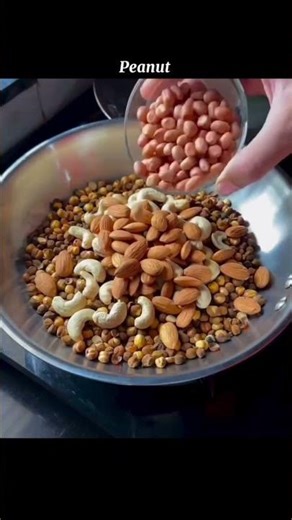 Homemade Weight Gainer 💪 #fitness #motivation #naturalbodybilding #viralshort #weightgainer #viral