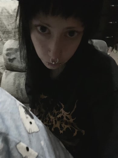 he thinks my big eyes r pretty