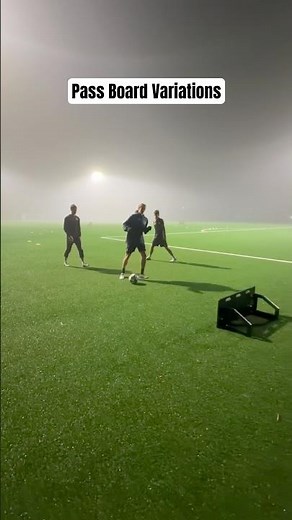 Warm-up: A board and a ball ⚽️ #passboard #techdrills #footballtraining