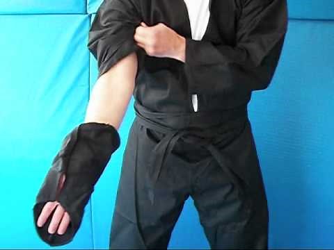Instructions on Dressing in a Real Ninja Costume