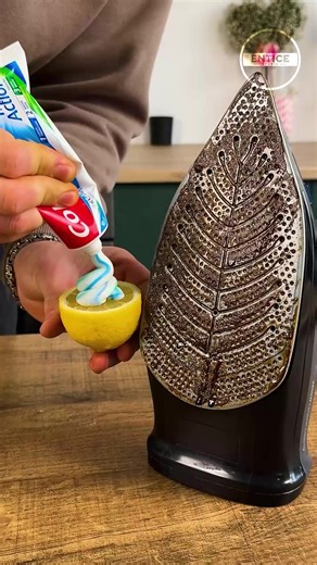 How to Clean a Burnt Iron: Simple Tricks for Spotless Results