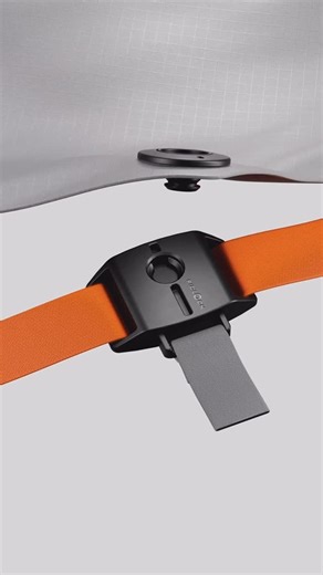 FIDLOCK components on Instagram: "SNAP pull – invisible, secure, intuitive ✨ A quick pull to open, a magnetic snap to close – the FIDLOCK SNAP pull combines intuitive handling with a clean, invisible design. Perfect for applications like bag flaps where performance meets aesthetics."