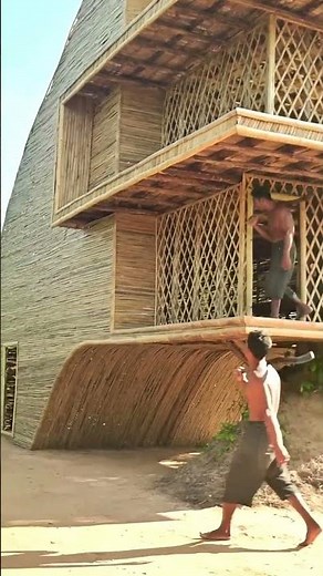 You Won’t Believe How This 3‑Story Bamboo Home Was Built