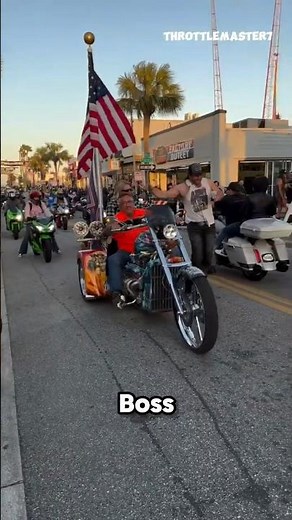 A Motorcycle with Car's V8 engine! here's the legendary boss hoss🔥