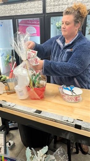 Come tie a bow with me 🎀✨ Learn how to make a beautiful Christmas bow in this easy, step-by-step video—perfect for gifts, wreaths, and holiday décor! #ChristmasBow #HolidayDIY #BowMaking #ChristmasDecor #DresdenTNFlorist #DresdenTN #LocalFlowerShop | The Flower Box