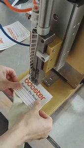 Fast Labeling Tagging Machine for Socks Gloves Towels