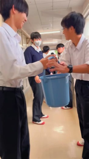 埼玉県立浦和商業高等学校【公式】 on Instagram: "🔥浦和商業高校🔥 防災訓練を行いました！ 全校生徒がグラウンドに避難したのち 学年ごとに活動を行いました。 #浦和商業高校 #浦和商業 #浦商 #浦和 #さいたま市 #商業高校 #情報処理科 #商業科 #学校説明会 #高校入試 #埼玉県高校入試 #浦商で青春 #防災訓練"