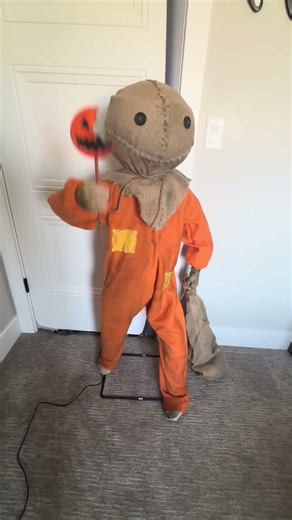 Sam Trick ‘r Treat| Spirit Halloween Demo