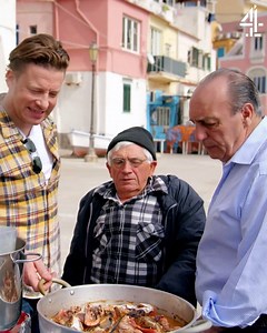 24 HOURS TO GO #JamieCooksItaly! Catch the first episode Monday Channel 4 8:30 pm. | Jamie Oliver