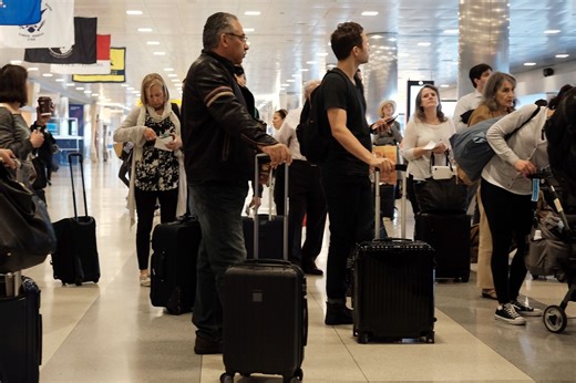 Mobile apps to check TSA wait times