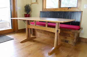 Braces, Top, Wedges & Finishing – Knock Down Trestle Table Pt. 2
