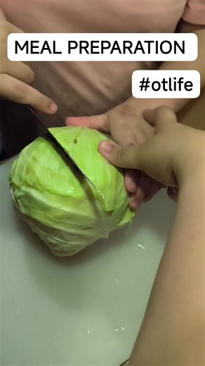 凌 Did you know? Cutting vegetables isn’t just meal prep — it’s skill building!  ✅ Fine motor control ✅ Hand-eye coordination ✅ Sequencing & planning ✅ Sensory awareness This everyday task = therapy in action!  More on activity analysis coming soon. Stay tuned! ✨ #OTinEverydayLife #BridgeForLearning #ActivityAnalysis | Bridge for Learning Tutorial and Development Center | Facebook