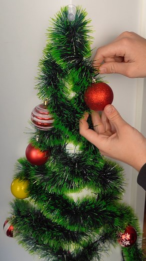 Minimalist DIY Christmas Tree 🎬 This video was produced by Network Media and Aoos Media | Fix and Feast