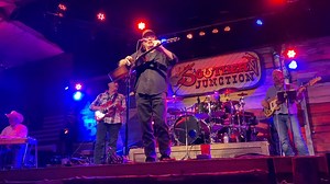 24K views · 1.9K reactions | Doug Stone concert - In a different light We love country music | Igorot TV | Facebook