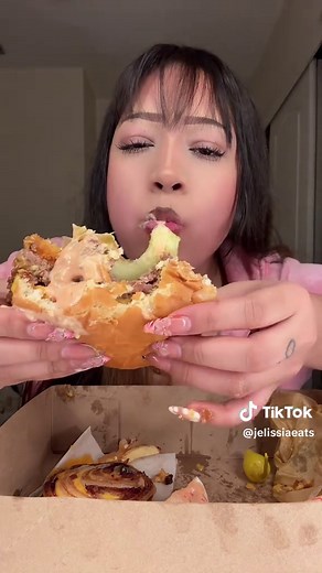 Delicious In-N-Out Flying Dutchman with Grilled Onions