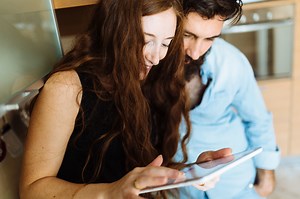 Difference Between a Tax Credit vs. Deduction - Intuit TurboTax Blog