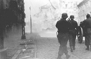 Warsaw Ghetto Uprising | Holocaust Encyclopedia
