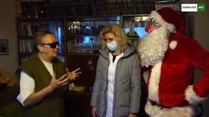 43K views · 931 reactions | Kalėdų senelis ir Snieguolė daktarė lankė Simno pedagoges-senjores. Alytaus rajonas. Ačiū Arūnui Narauskui už filmavimą. | danielius.net | Facebook