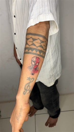 Spiderman tattoo 🕸️🕷️@3ktattoohub 📍Morbi ☎️: 99133 85502 #spiderman #tattoo #tattoostudio #morbi