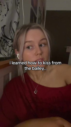Bailey's Peak Moments: Lessons on First Kisses