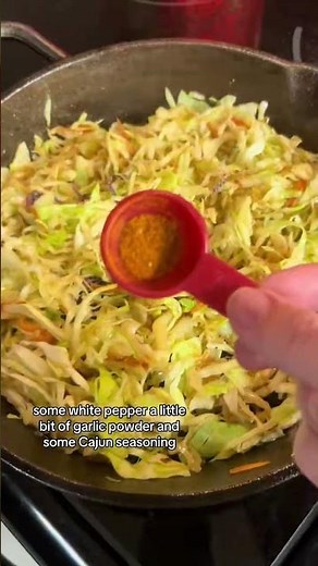 Spicy Cajun Cabbage Stir-Fry 🥓🌶️ | Low Carb Keto Dinner Idea
