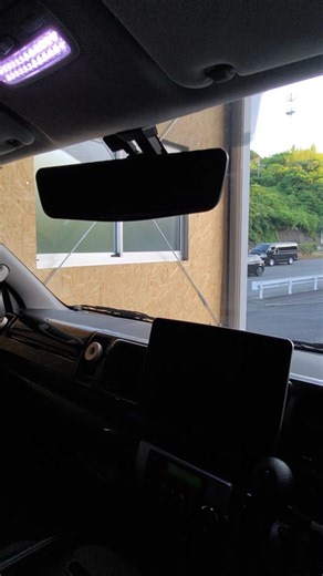 4型ハイエースグランドキャビンへのALPINEデジタルミラー取り付け