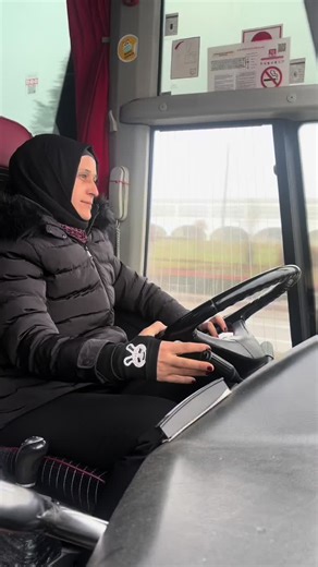Bayan Otobüs Şöförü ile Sıcak ve Soğuk Yolculuk