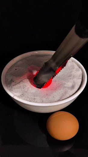 Egg explodes on 4 hot balls! You won’t believe it!🔴💥🫣🥚😱#rhcb #experiment #satisfying #science #fyp