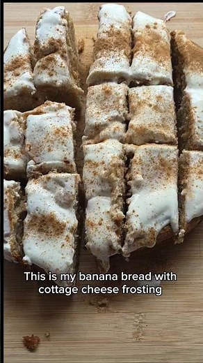 Over-ripe bananas? Make this amazing banana bread with cottage cheese frosting #baking #homemade