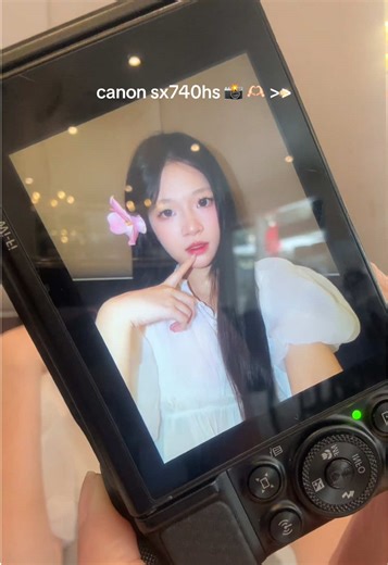 Canon SX740HS: A Comprehensive Review of Features