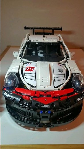 LEGO Technic Porsche 911 RSR .