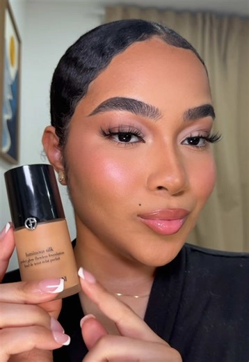 Armani Luminous Silk Foundation Review with Niacinamide