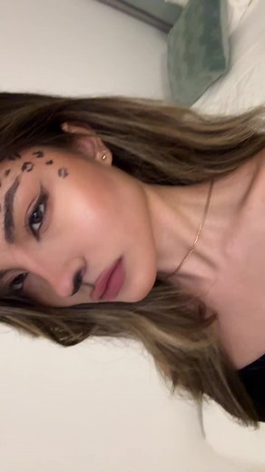 Glamour Leopard Makeup Trend: Cheetah Print Beauty Tutorial