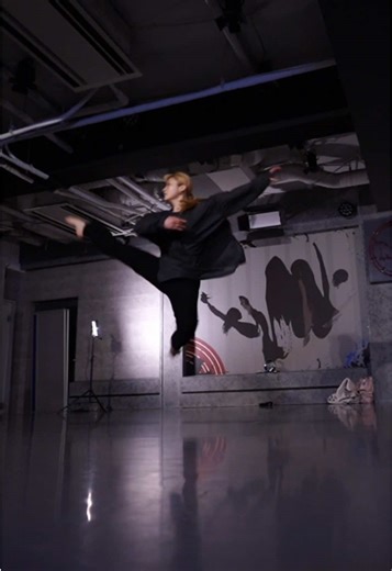 ジャズダンスとバレエの振付レッスン動画