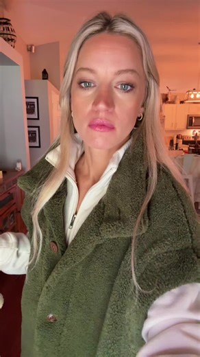 Why not use a rain boot to keep your feet dry? These ones are cute and comfy too! #rainboots #winterboot #rainyday #fashionboots #newyearnewyou